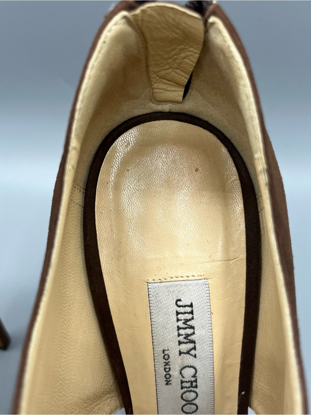 Jimmy Choo London Brown Suede Peep Toe Platform Heels Women EU 39.5 Italy 9.5 US - Picture 15 of 16